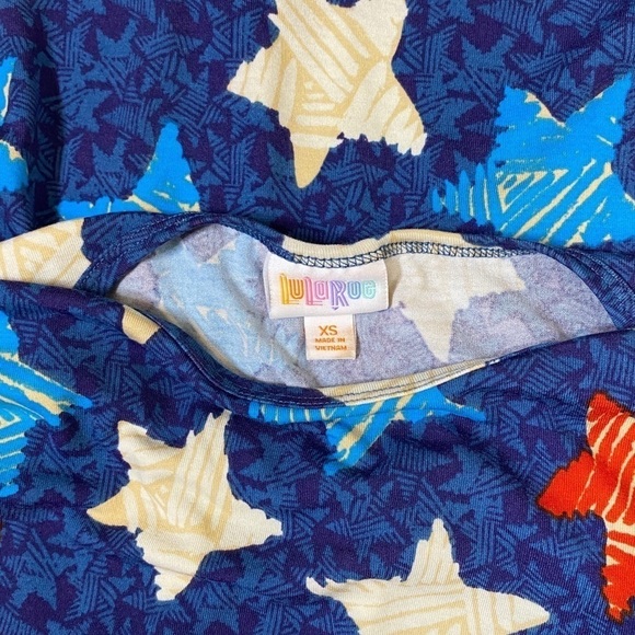 Lularoe Irma 4th of July Stars Tunic - Picture 2 of 4